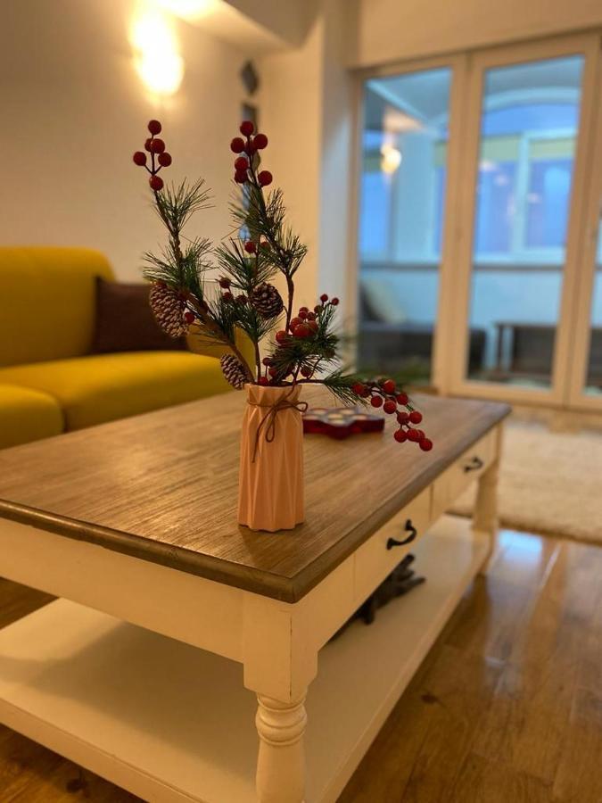 Downtown Apartment Craiova Extérieur photo